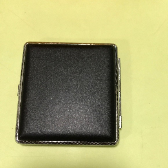 NWOT - Cigar / Cigarette case - Picture 3 of 7
